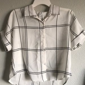 Lined Cropped shirt